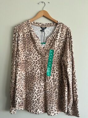 Buffalo David Bitton Leopard Print Blouse in Tan and Brown